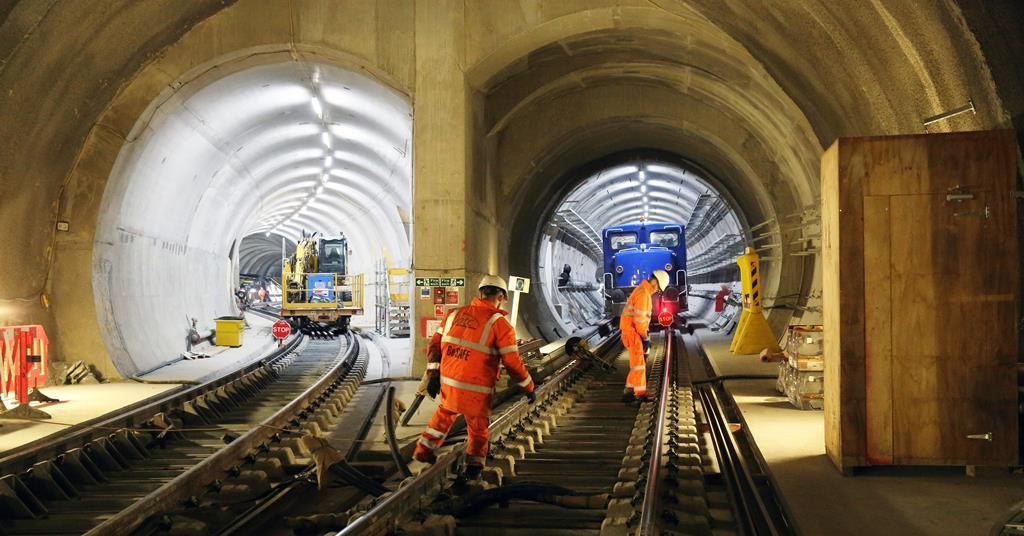 Crossrail chief challenged decision to withhold bonus months before ...