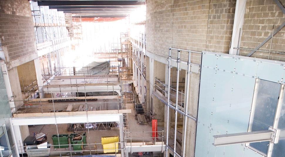 Laboratory of Molecular Biology: Master of science Features Building