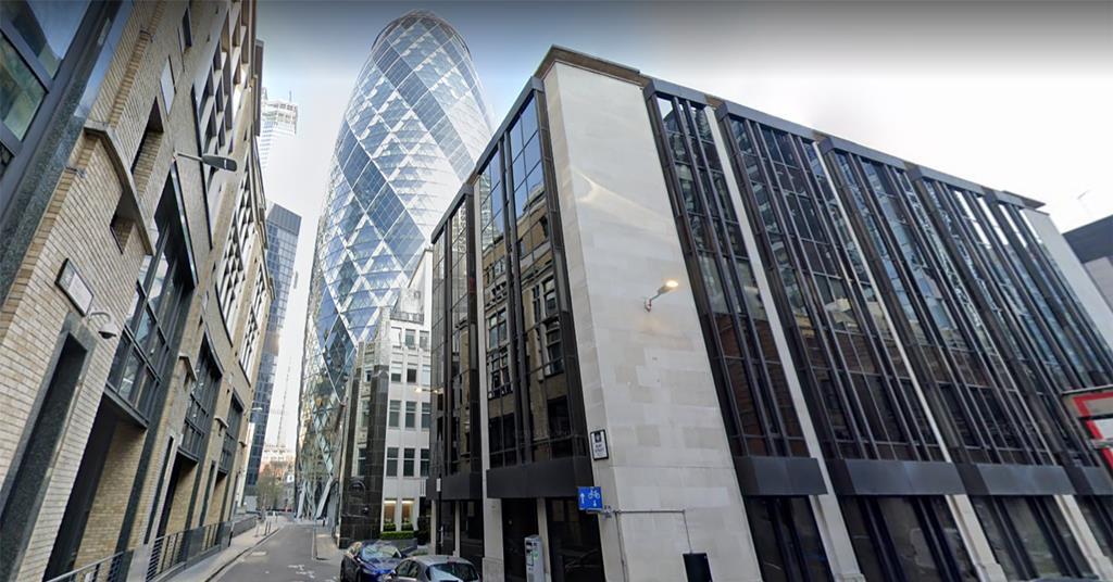 UK 77 Digging My Way to London 大竹伸朗 In a month, I'll be zip-lining 225m above London streets