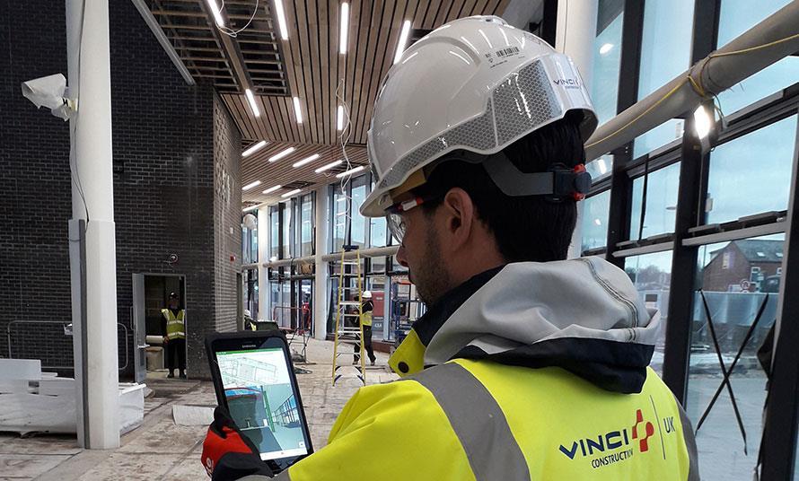 Legacy jobs continue to blight Vinci’s UK numbers