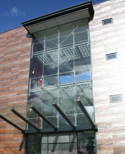 Ventilated cladding | Features | Building