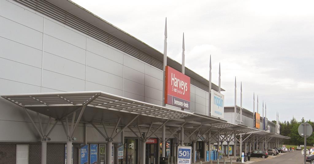 Inside The Machine The Influence Of High Tech Architecture Features Building