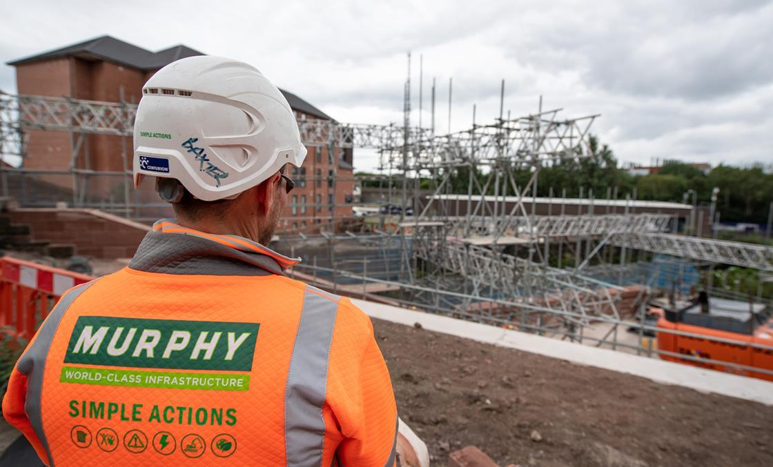 Overseas work helps Murphy back into black | News | Building