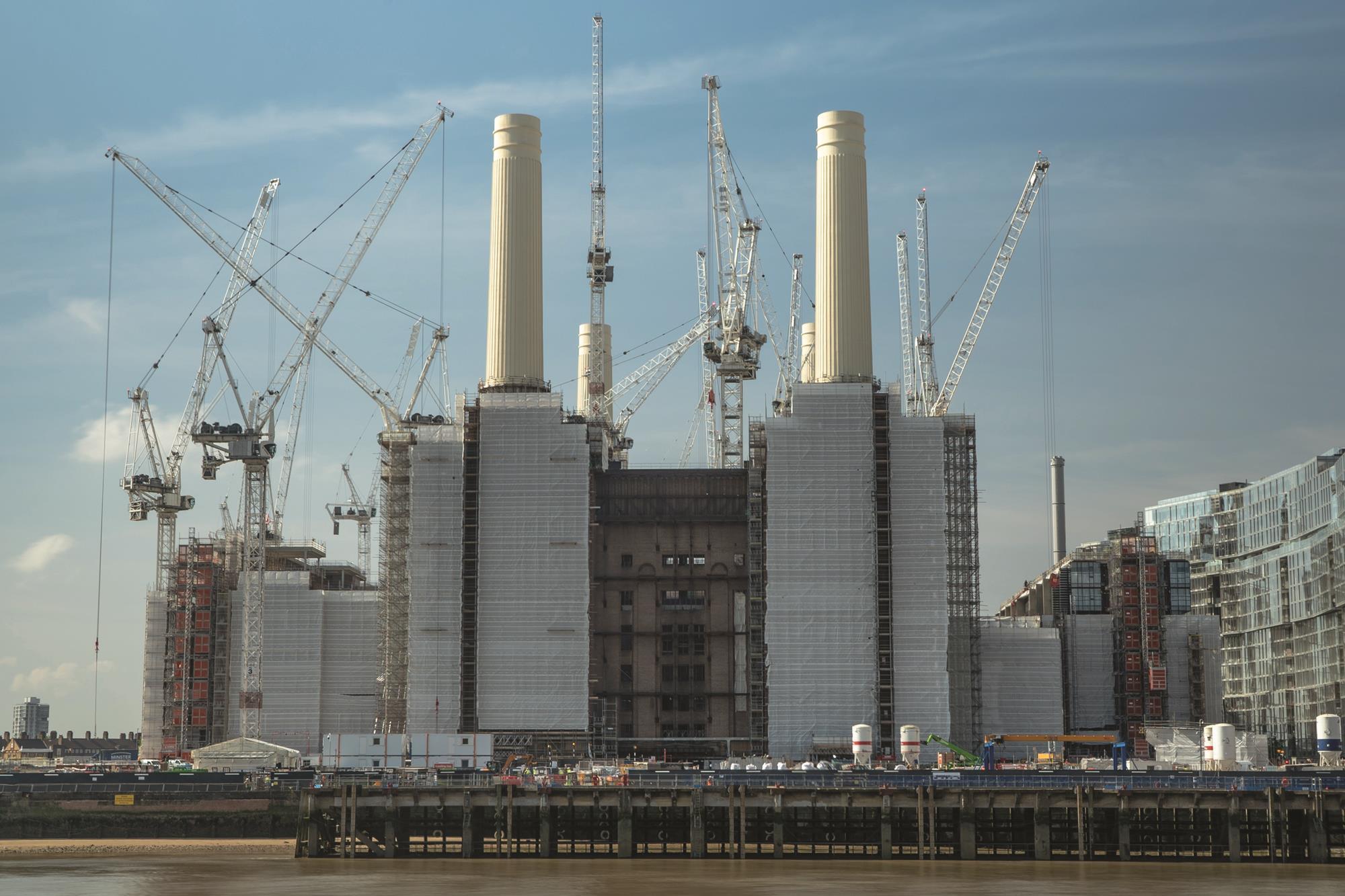 Battersea Power Station Powering Up Features Building