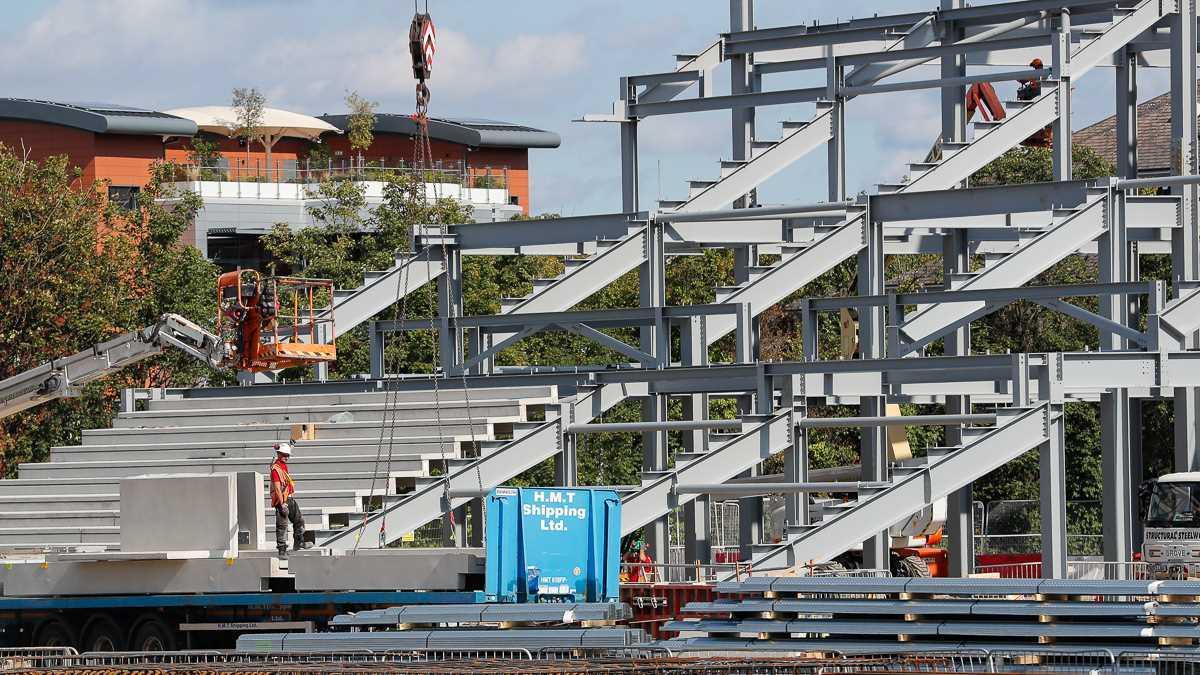 Bees less busy as Brentford delays move into new stadium ...