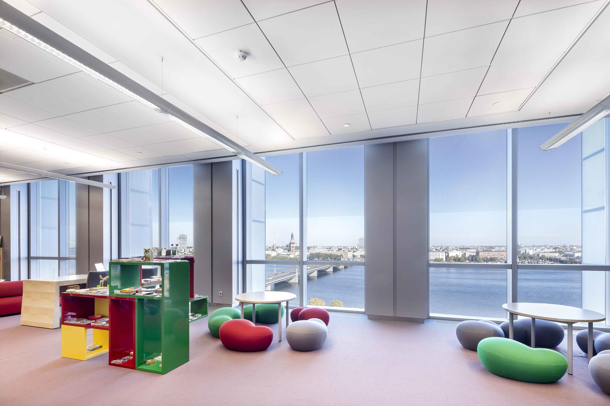 Cpd 7 2019 Specifying Suspended Ceilings For Health And Wellbeing