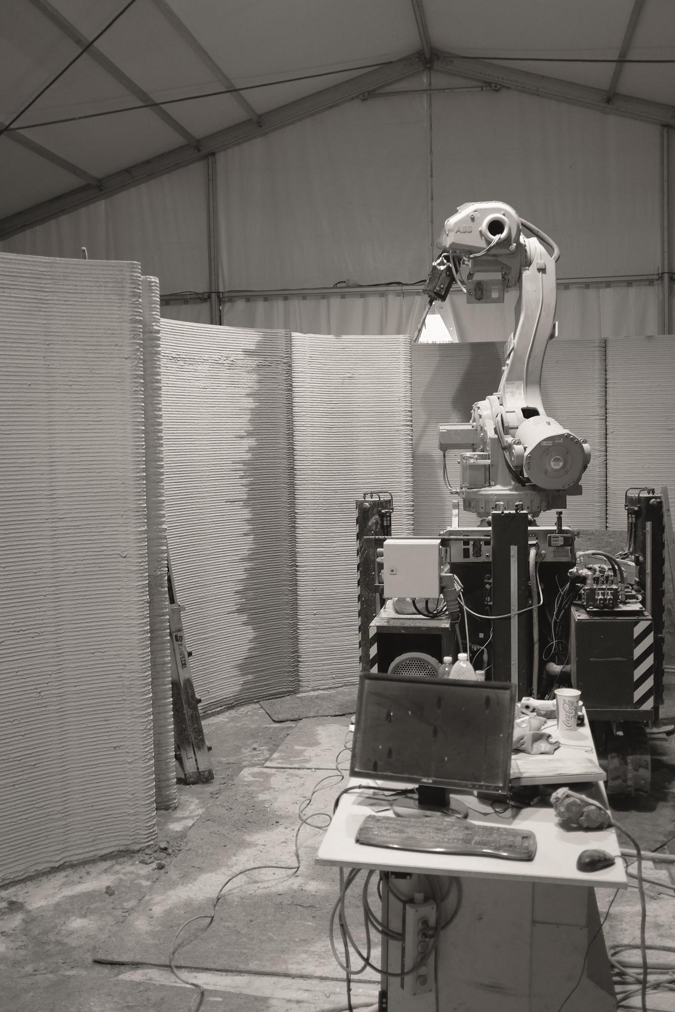 Bring On The Robots The World S First 3d Printed House Features
