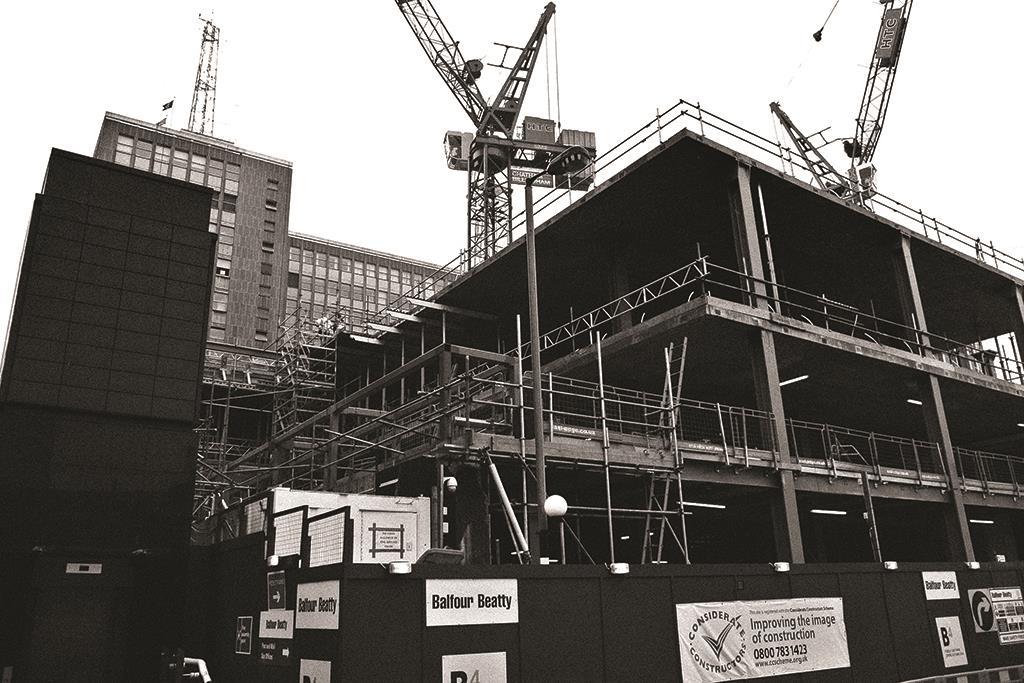 Who’s running Balfour Beatty? Features Building