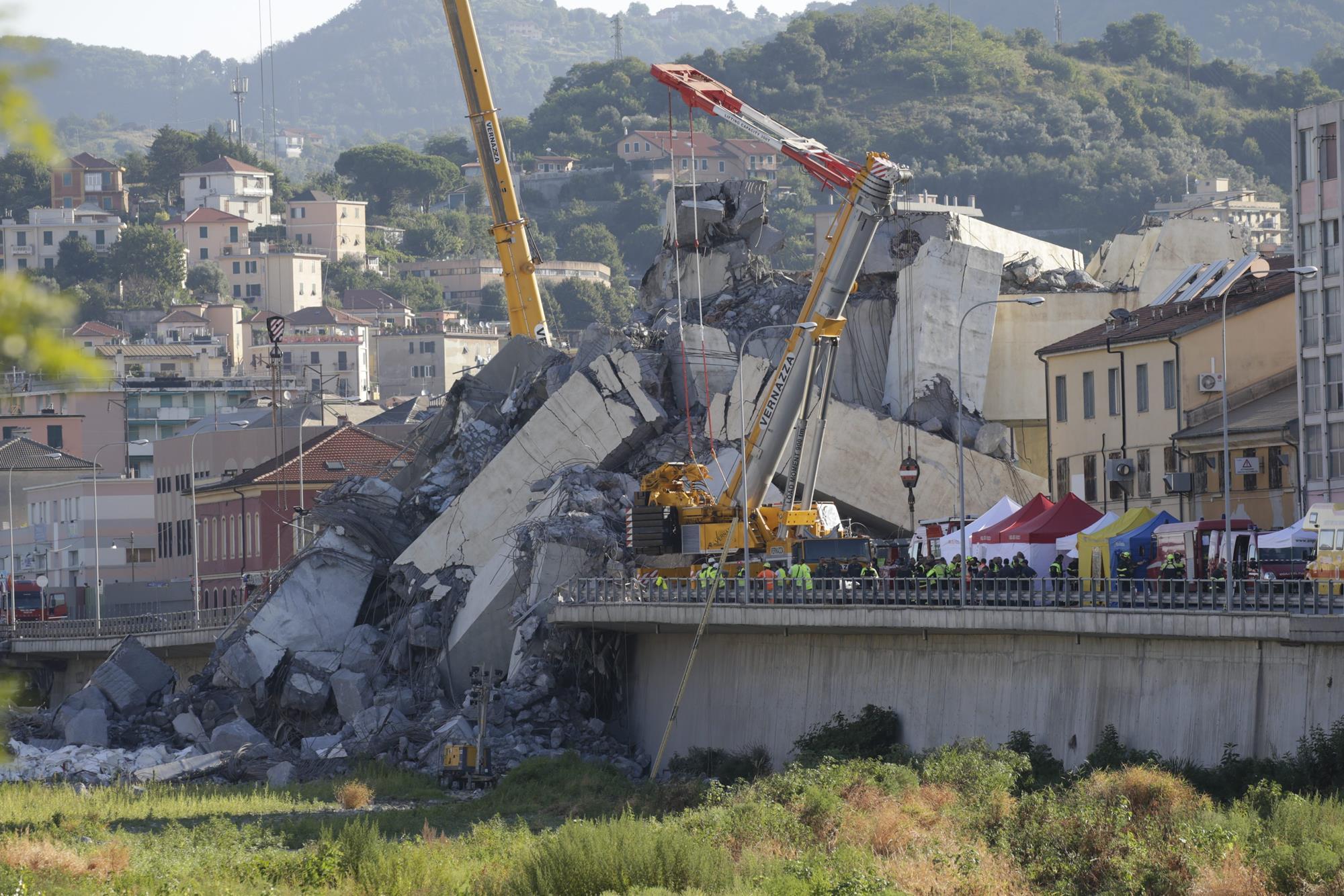 Speculation mounts over cause of bridge collapse in Genoa | News | Building