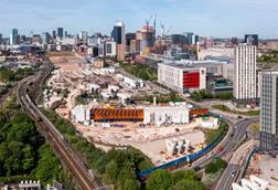 shutterstock_2461926179