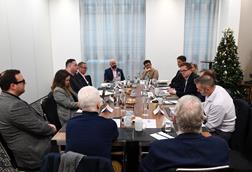 WNS_111225_Round_Table_046