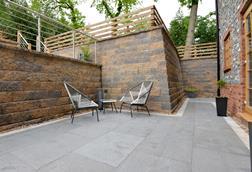 Tobermore -  ڶ CPD - retaining wall 1