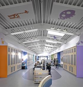 Oakfield_Primary_School_Interior_1