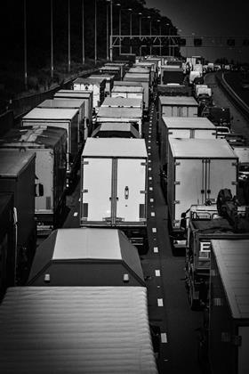 LR-LORRIES-OPTION-shutterstock_155237045-2