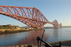 Forth Bridge restoration - Balfour Beatty