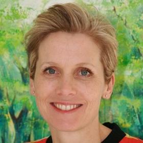 sarah warby