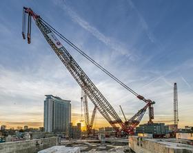 Earls Court crane