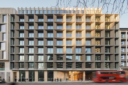 Fletcher Priest Architects_150 Aldersgate_Credit_Dirk Lindner (3)