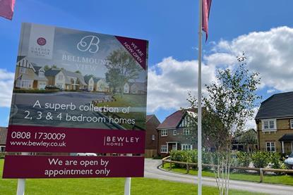 Bewley Homes site in Faringdon Oxfordshire copy _v1