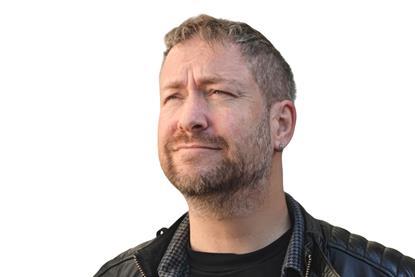 tommitchellcolourlo_943784_crop.jpg-Photoroom