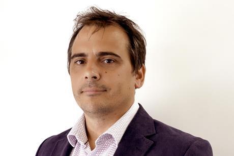 Simon Venner headshot