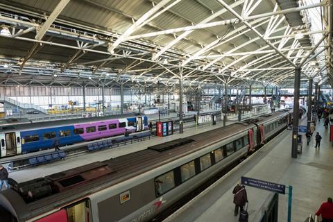 leeds station