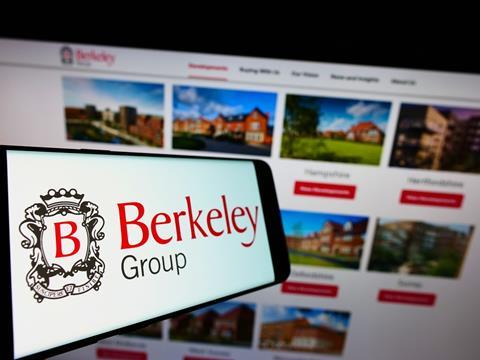 shutterstock_2109057182 (3)