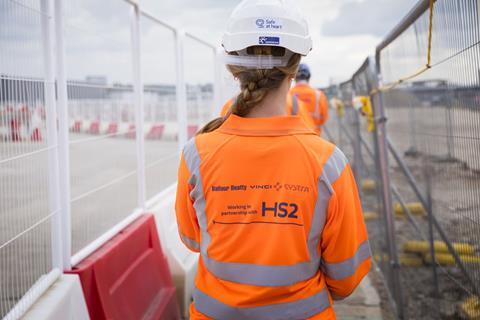 HS2 worker 211220