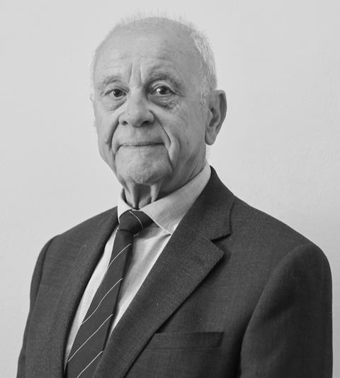 Peter Higgins NEC Contracts NEW