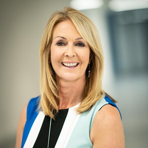 Julie White