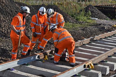 rail workers 1