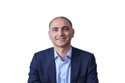 Huseyin Huseyin-Photoroom