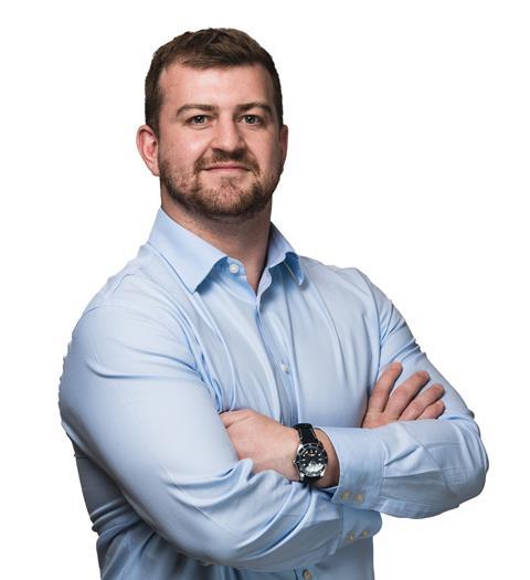 Robert Willden Headshot