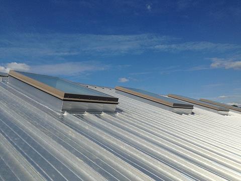 DVS supplied 1200x2400mm opening FE rooflights to a pitched standing seam roof at Orchards C of E primary and nursery school in Wisbech