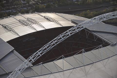 Wembley roof © alamy