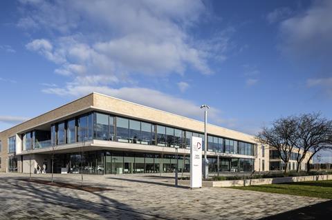 Reiach and Hall Architects_Forth Valley College Falkirk Campus_ (1)