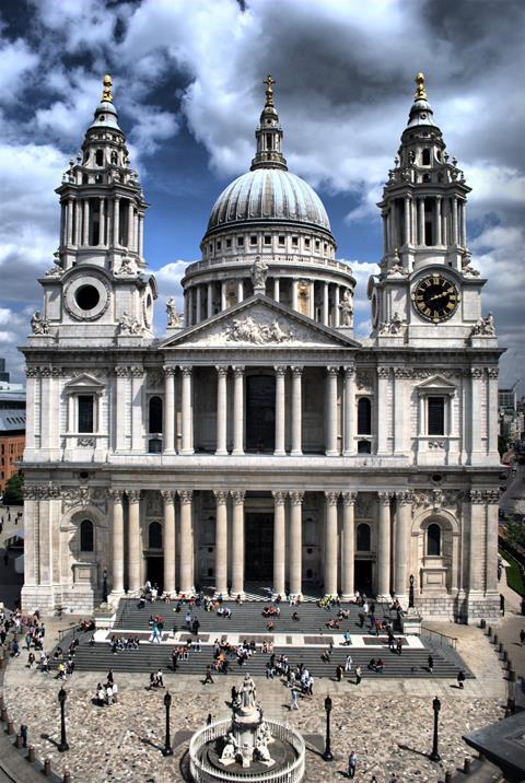 St Paul's cathedral celebrates its 300th anniversary