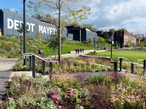 1936413_mayfieldparkcui11_500503