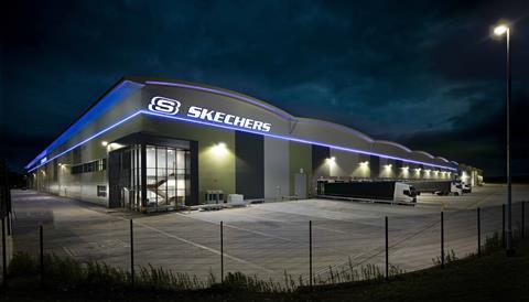 Suffolk Park - Weerts Group - SP870 - completed night time