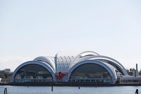 Tatsumi International Swimming Centre