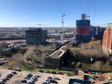 Viaduct link