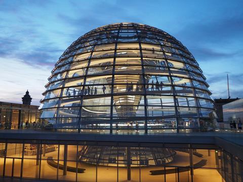 Reichstag shutterstock_1430223800