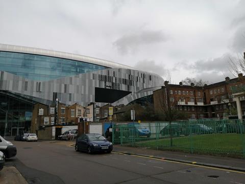 Tottenham hotspur stadium exterior complete5