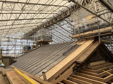Blenheim great hall roof west with lead