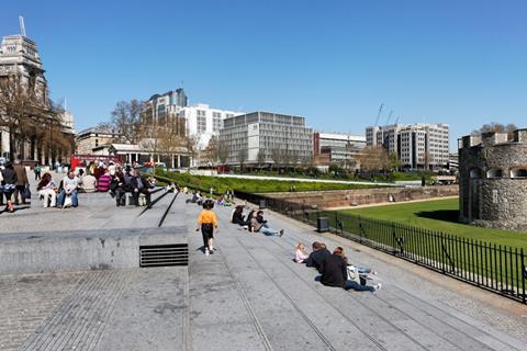 Trinity Square - Balfour Beatty / Citizen M