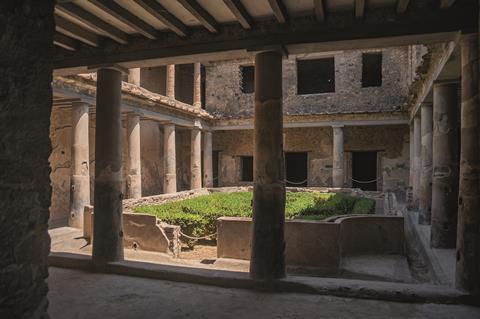 Pompeii shutterstock_2175059291