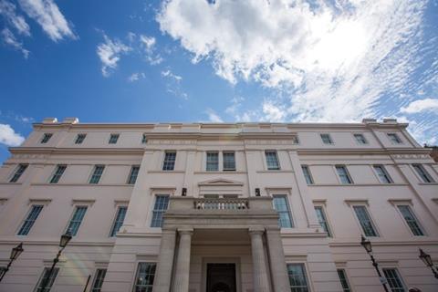 Fixfast supplied 100 rainwater outlets as part of the refurbishment works at the Lanesborough, a five-star Regency hotel in Knightsbridge, west London