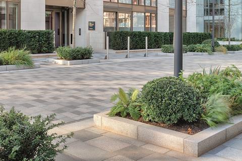 Lillie-Square-13604