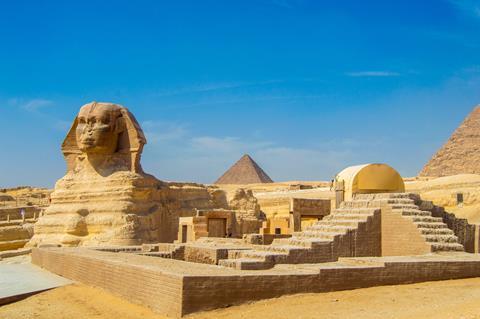 Giza Great Sphinx and pyramid