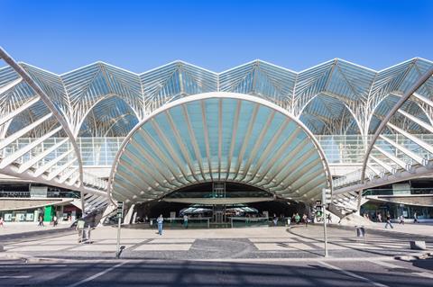 Lisbon Oriente station LR